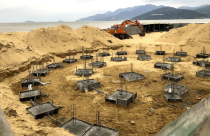Buộc tháo dỡ khu dịch vụ bãi biển SeaSand trên bãi biển Quy Nhơn