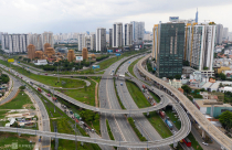 Địa ốc đảo ngược kế hoạch kinh doanh vì đợt dịch mới