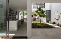 Ngôi nhà vườn có sân xoay quanh không gian sống tại Đà Nẵng