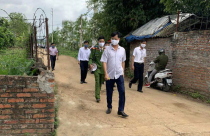 Đẩy lùi cơn ''sốt'' giá đất ngoại thành