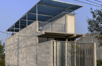 Ngôi nhà mang sắc thái đối lập nằm ở phía Nam Đà Nẵng