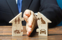 Tài sản của vợ chồng khi ly hôn được phân chia thế nào?