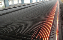 Nhiều doanh nghiệp lại “rục rịch” tăng giá tôn thép