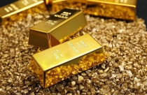 Điểm tin sáng: Cuối tuần, USD suy yếu, vàng tăng giá