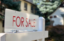 Nhà đất phải chăng đang quá đắt đỏ?