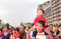 Làm nhà giá thấp: Giấc mơ quá dài...