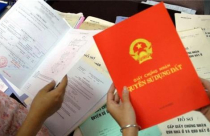 Phát hiện sai sót trên sổ đỏ, đính chính như thế nào?