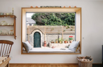 Thiết kế cửa sổ ấn tượng với khung cảnh đầy hấp dẫn và bình yên