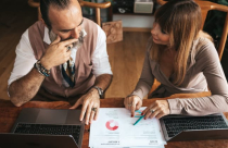 Khi lạm phát tăng, làm thế nào để kiếm tiền và tiết kiệm tiền?