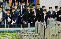 Ông lớn bất động sản Trung Quốc "chạy nợ" gần 200 tỷ USD để đáo hạn và trả lương