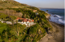 99,5 triệu USD cho một dinh thự nguy nga từng sở hữu bởi siêu mẫu Cindy Crawford