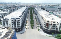 Thị trường xuất hiện nhà liền thổ giá 500 tỉ đồng, doanh nghiệp bất động sản có dấu hiệu “hụt hơi”