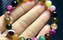 Ý nghĩa phong thủy của đá Tourmaline đa sắc