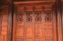 10 mẫu cửa gỗ nhà thờ đẹp