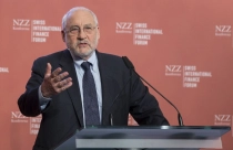 Giáo sư đạt giải Nobel kinh tế: Nâng lãi suất chỉ làm trầm trọng thêm áp lực lạm phát, gây ra vết sẹo khó lành…