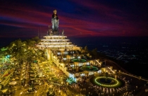 Du lịch khởi sắc, nhiều điểm đến mới hút khách