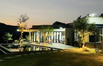 Bỏ phố về quê, 9X biến bãi đất trống thành homestay sang chảnh