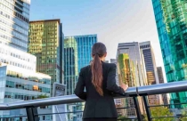 Nhà đầu tư bất động sản toàn cầu chờ cơ hội vào nửa cuối năm 2023