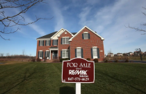 Loạn dự báo bất động sản