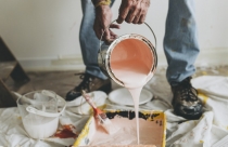 Dùng sơn ngoại thất trong nhà, nên hay không?