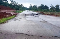 Tuyến tránh TP. Bảo Lộc hơn 800 tỉ chưa kịp thông xe đã bị nứt