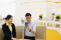 Ngân hàng giao dịch xuyên lễ, Tết