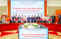 Hải Phòng trao giấy chứng nhận đầu tư cho loạt dự án, tổng vốn đầu tư gần 1,4 tỷ USD