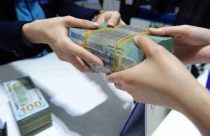 Thủ tướng yêu cầu chú ý đến tín dụng bất động sản và sản xuất kinh doanh, khơi thông dòng vốn cho nền kinh tế