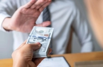 Doanh nghiệp bị "cổ đông chê tiền" sắp họp bất thường