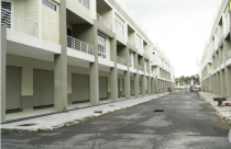 Làm sao để ngăn chặn hành vi mua bất động sản đầu cơ?