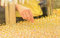 Giá vàng hôm nay 4-10: Vàng nhẫn tiếp tục xu hướng tăng