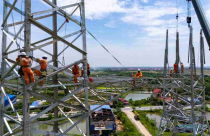 Sắp xóa bù chéo giữa giá điện sinh hoạt và sản xuất