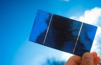 Tạo ra vật liệu mới cho pin mặt trời bằng AI