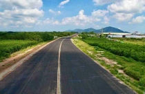 Bà Rịa - Vũng Tàu vào cuộc gỡ vướng di dời công trình điện để thi công dự án trọng điểm