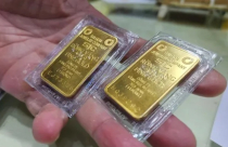 Giá vàng hôm nay 5-4: Đồng loạt lao dốc