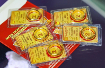 Giá vàng hôm nay 25-4: Đồng loạt tăng mạnh