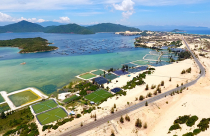 Thông qua nhiều đồ án quy hoạch quan trọng tại Khu kinh tế Vân Phong, tỉnh Khánh Hòa