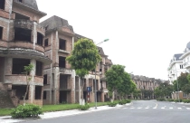 Bất động sản 24h: Nghiên cứu đánh thuế đối với bất động sản bỏ hoang, chậm triển khai