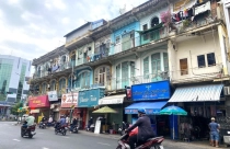 Chủ tịch TP.HCM đề nghị tìm nhà đầu tư có năng lực xây lại toàn bộ chung cư cũ ở quận 5