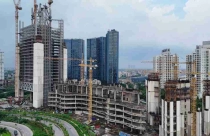 Một phân khúc tại Hà Nội: Cung càng tăng, giá càng đắt