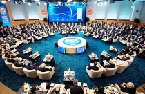 IMF cảnh báo bất ổn kinh tế toàn cầu