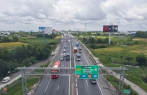 'Ông lớn' hạ tầng TP.HCM mất hơn nửa tiền lãi vì hụt thu tài chính