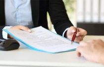 Công ty có bắt buộc phải xác nhận thu nhập cho nhân viên mua nhà ở xã hội?