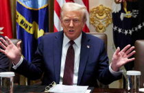 Hàng trăm tỷ USD thuế quan đứng trước nguy cơ bị hủy, ông Trump tăng tốc kháng cáo lên Tòa án Tối cao Mỹ