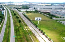 Giữ vị thế trung tâm kinh tế vùng