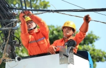 Khách hàng sử dụng điện từ 200.000kWh/tháng trở lên sẽ áp giá hai thành phần từ 1/1/2026