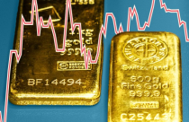 Vì sao thế giới đang đổ xô mua vàng?