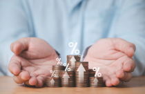 Dự báo mới về lãi suất cuối năm