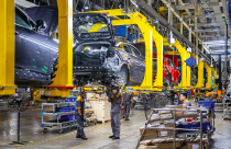 Khơi dậy tiềm lực kinh tế tư nhân, tiếng nói từ nghị trường