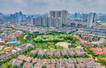 Văn Phú Invest dự kiến phát hành 135 tỷ đồng trái phiếu riêng lẻ, dùng cổ phiếu của Chủ tịch HĐQT làm tài sản bảo đảm